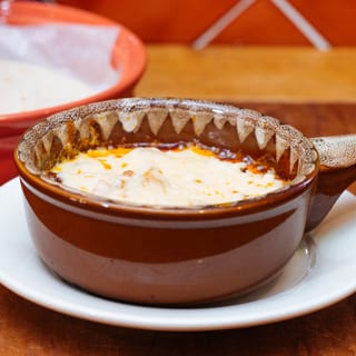 Queso Fundido Con Rajas Poblanas